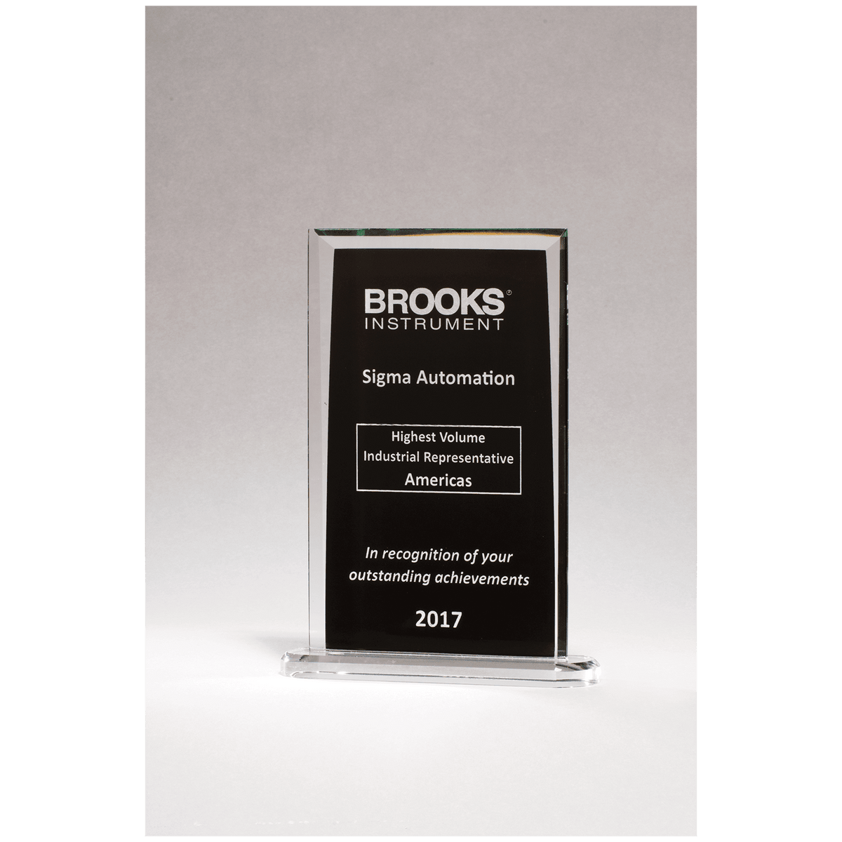 6 1/2" x 9 1/4" Rectangular Glass Award with Black Silkscreened Center