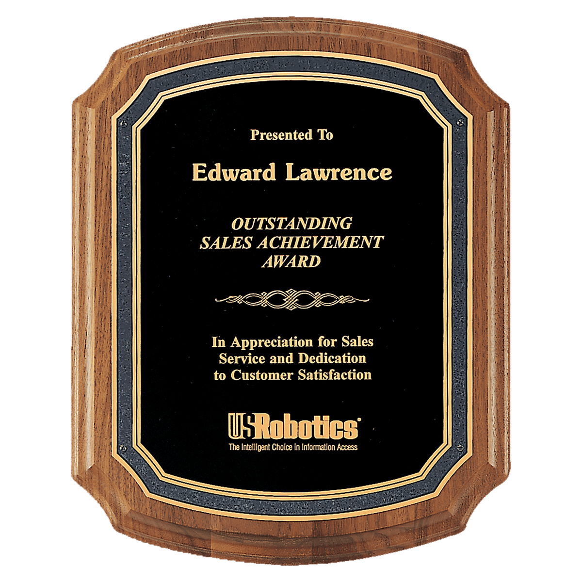 Walnut Plaque with Black/Gold Florentine Border Textured Black 9" x 12" American Plate